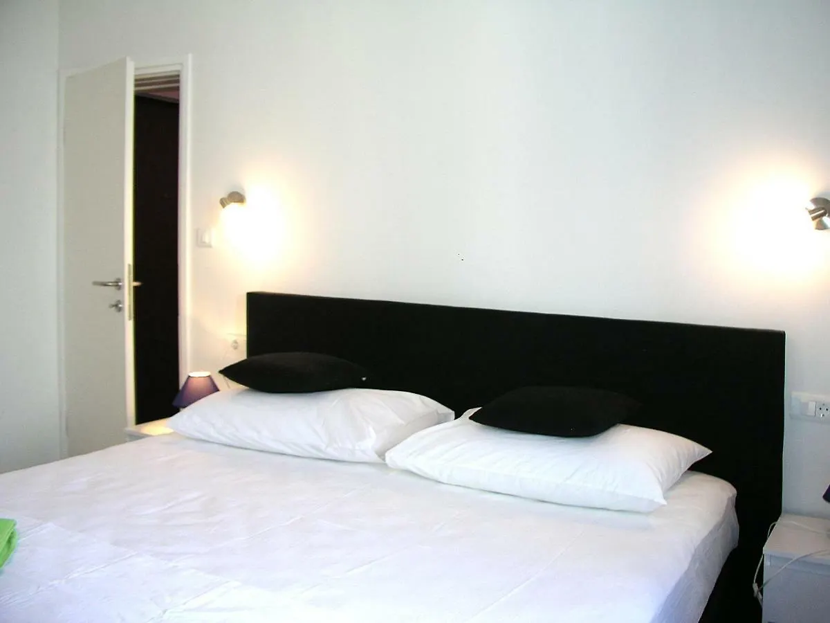 Апартаменты Apartmani Klara I Gracia Сплит